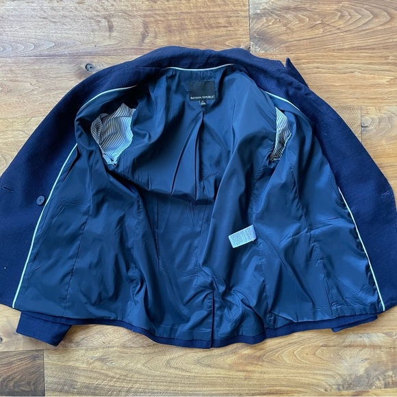 Banana Republic Navy Blue Double Breasted Cotton Blazer with Gold Buttons size 4 - Picture 6 of 14